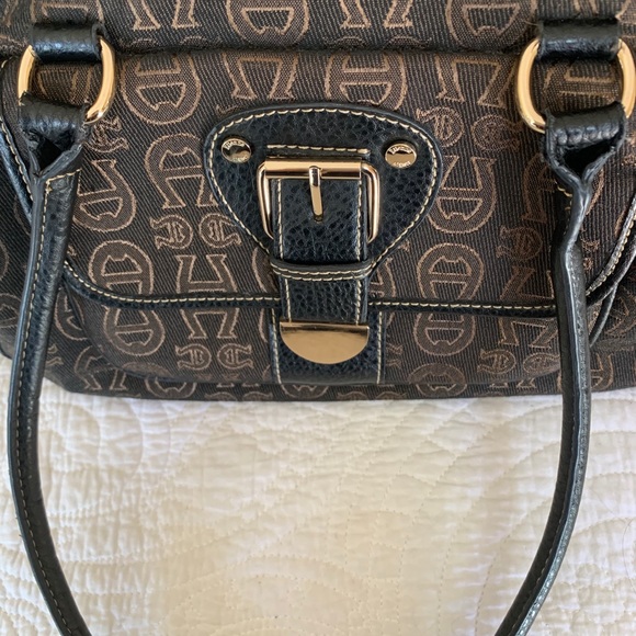 Ettiene Aigner hand bag - Picture 2 of 10